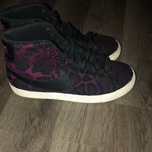 🔥Women's Nike Blazer floral Black and Purple High-Top Sneakers